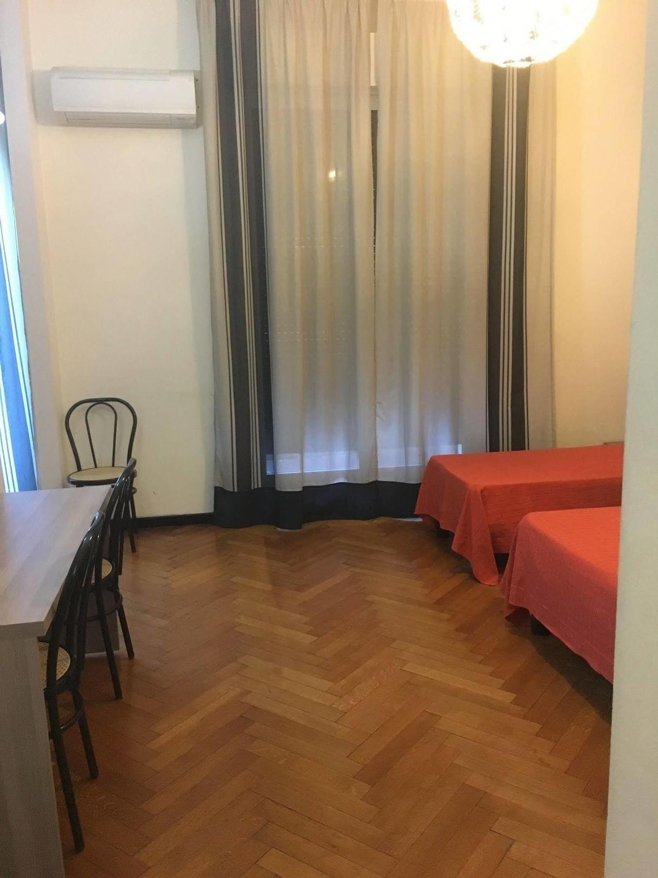 Bovisa House B&B Private Rooms Милан Экстерьер фото