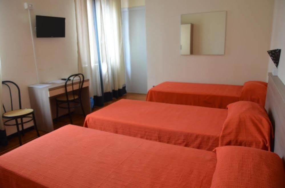 Bovisa House B&B Private Rooms Милан Экстерьер фото